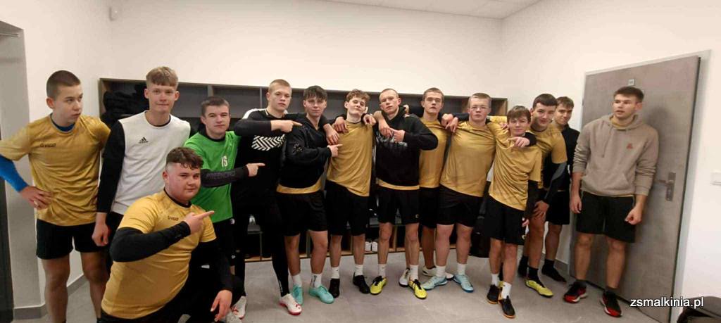 576253989_1526358015672224_8643294067187468458_n